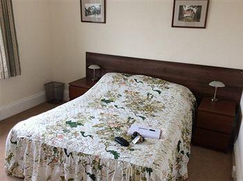 Burlington Berties Hotel 4*