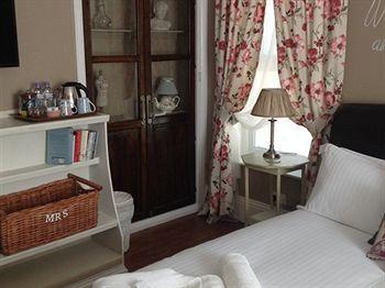 Hotel Burlington Berties 4*