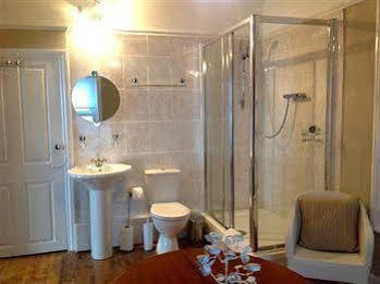 Burlington Berties Hotel 4*