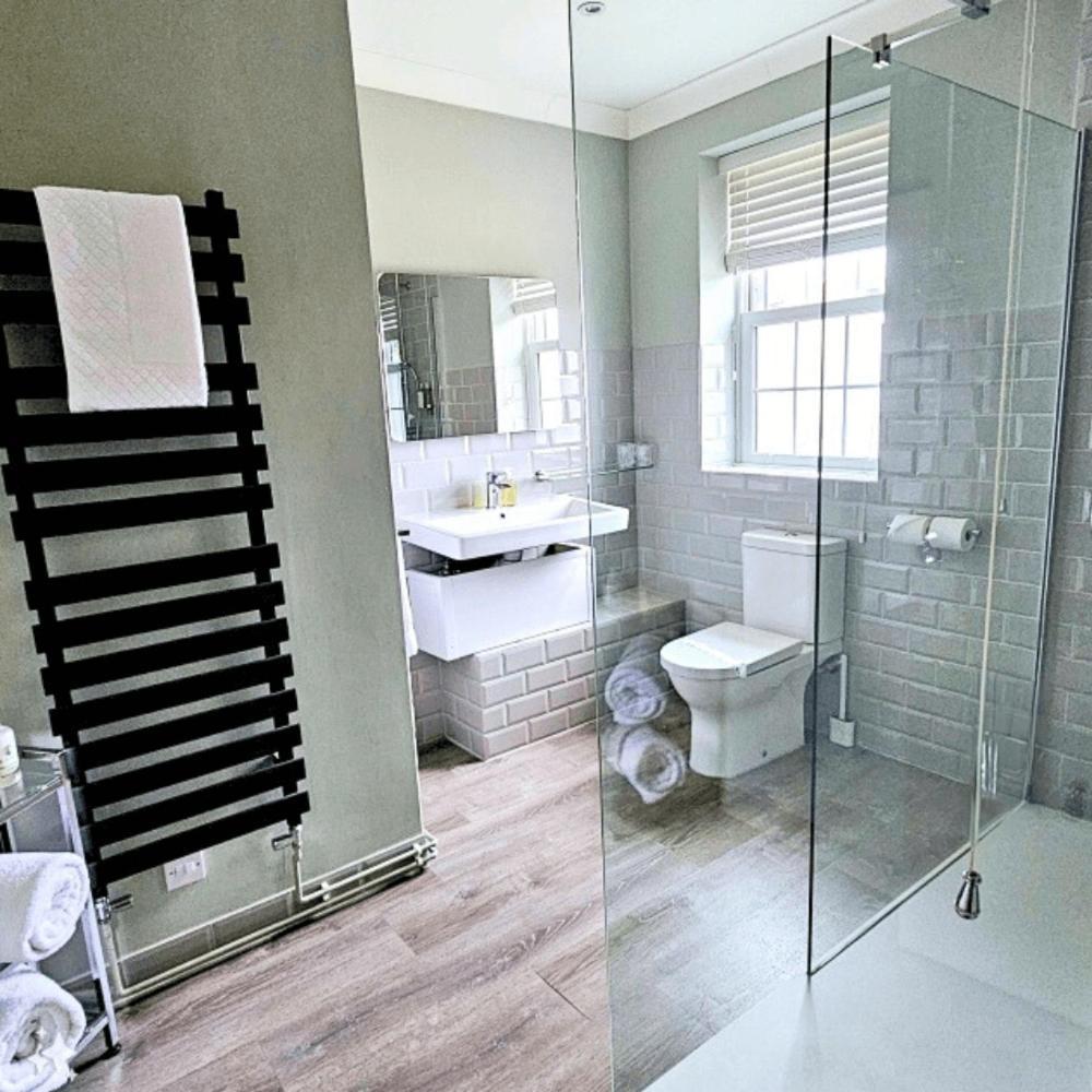 Hotel Burlington Berties 4*